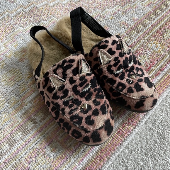 The Children’s Place Cat Velvet Leopard Print
Slingback Faux Fur Loafer. Size 12 - Picture 11 of 15